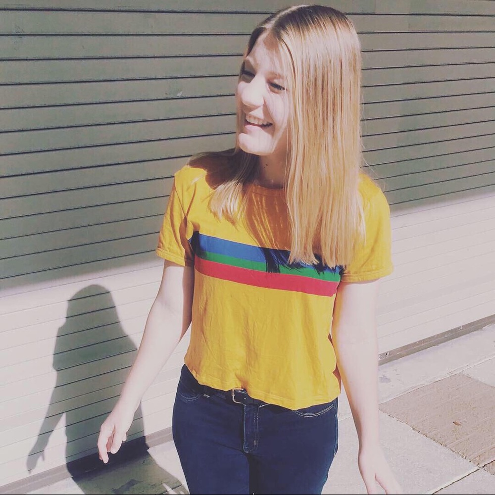 Meet your Posher, Elizabeth